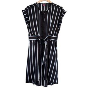 Vince Camuto Short Sleeve Pinstripe Dress Light Blue Navy Blue White Belt Small